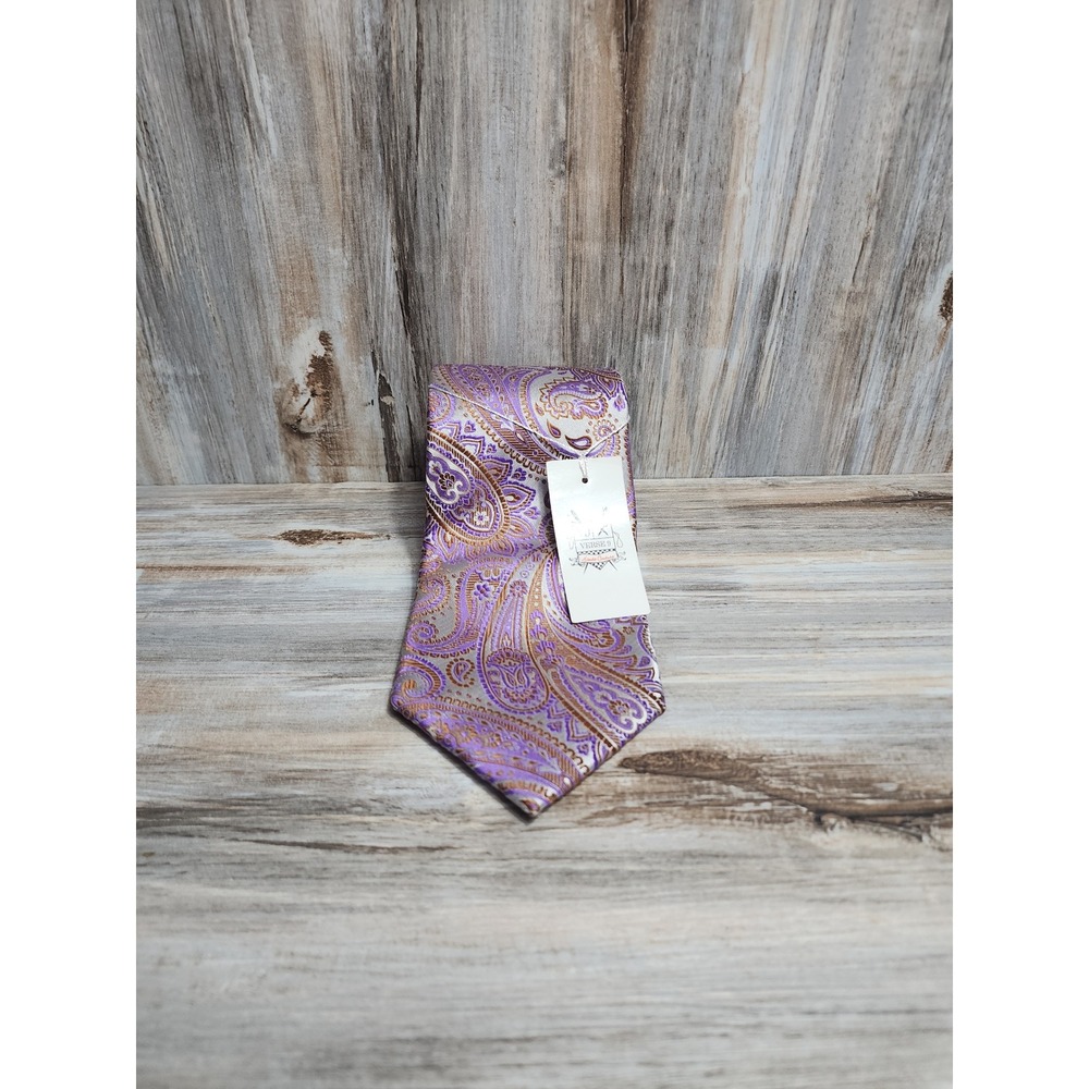 Verse 9 Haute Coutoure Mens Purple Gold Paisley Silk Necktie Formal Wedding Tie